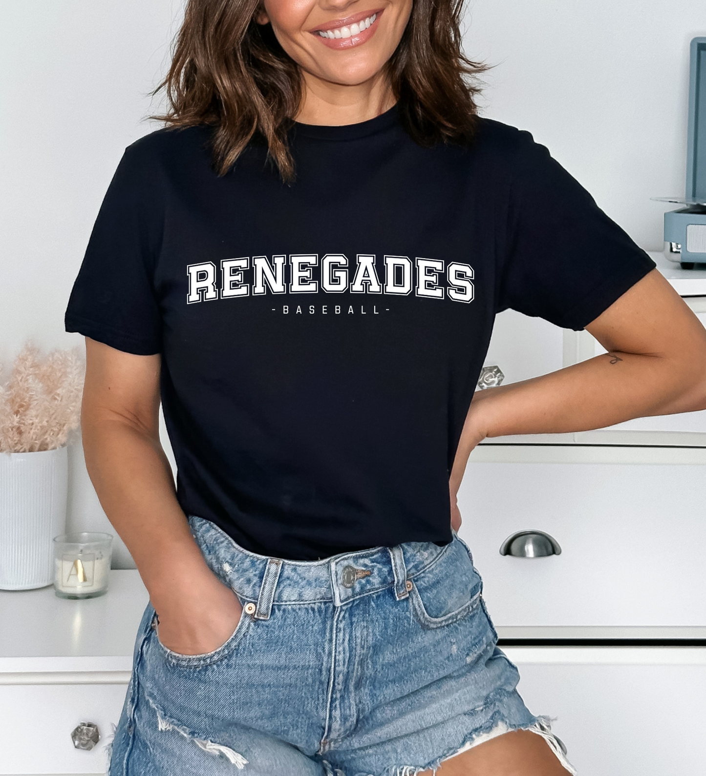 Renegades University Style WHITE (Gildan)