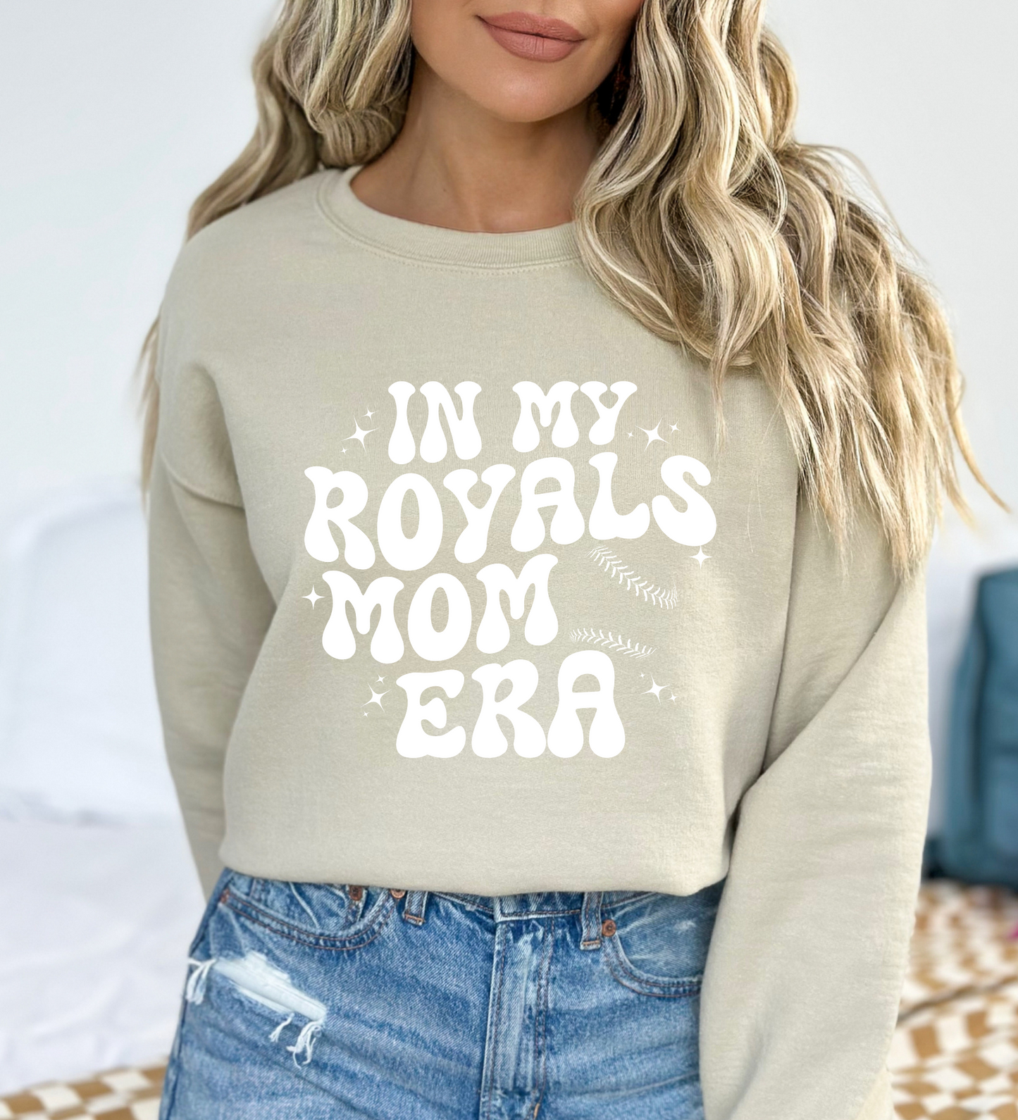 Royals Era WHITE (Gildan)