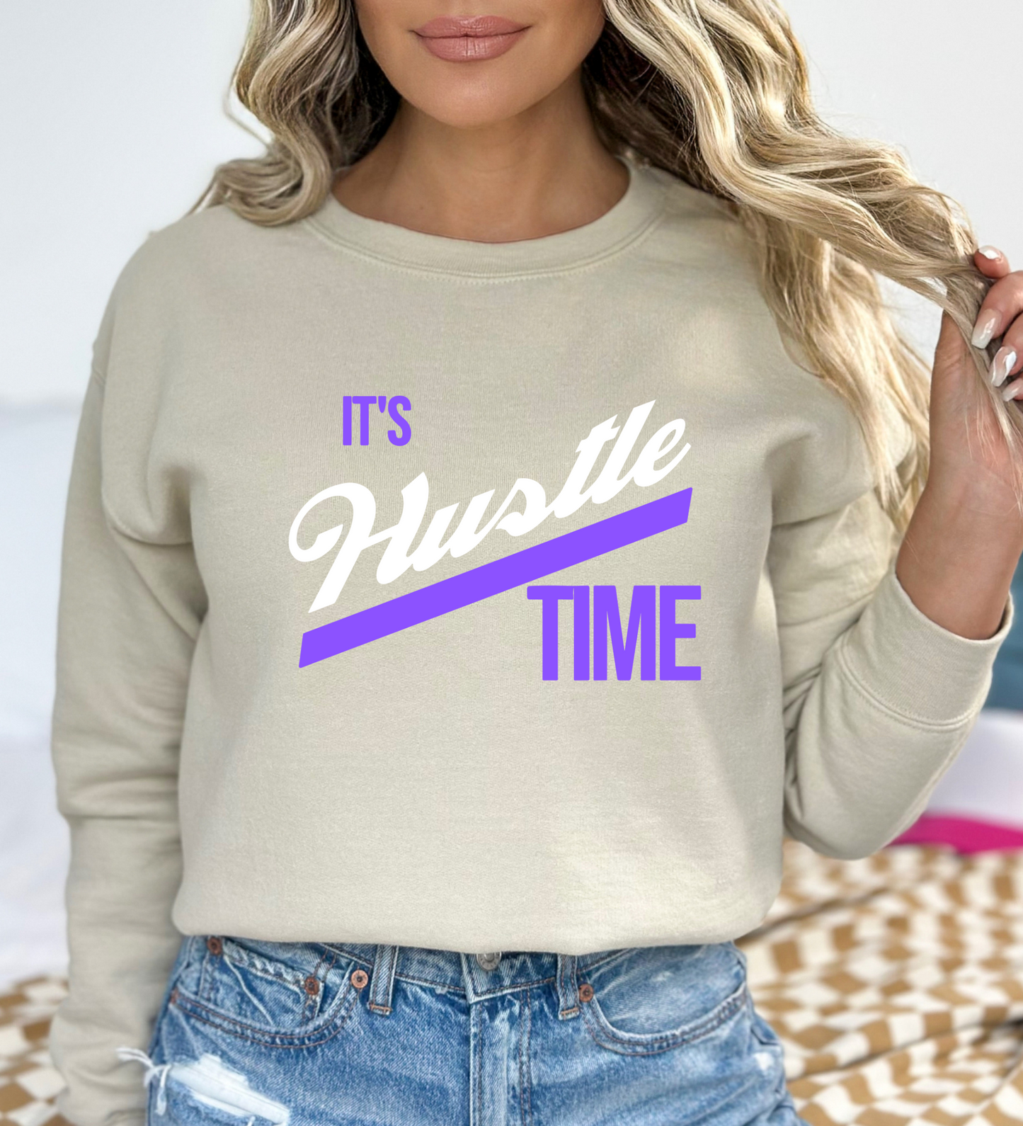 It's Hustle Time PURPLE (Gildan)